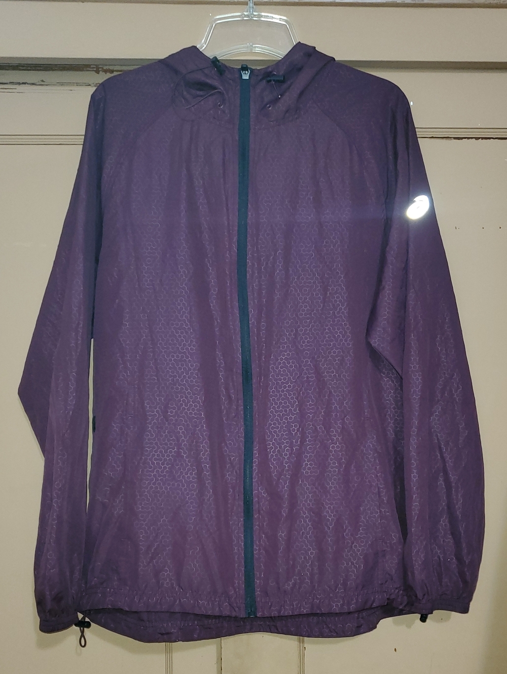 ASICS women's Road Packable Jacket